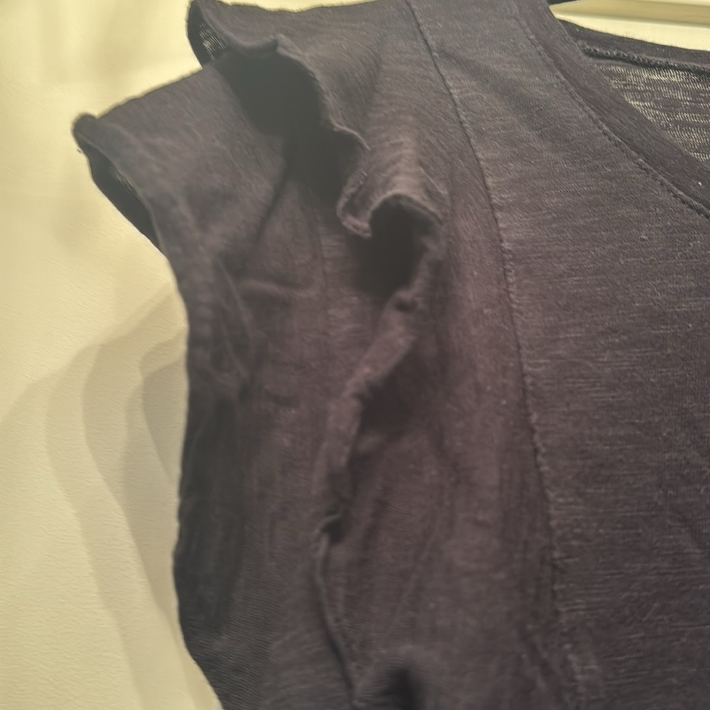 Express Black Ruffle Tee - Picture 3 of 4